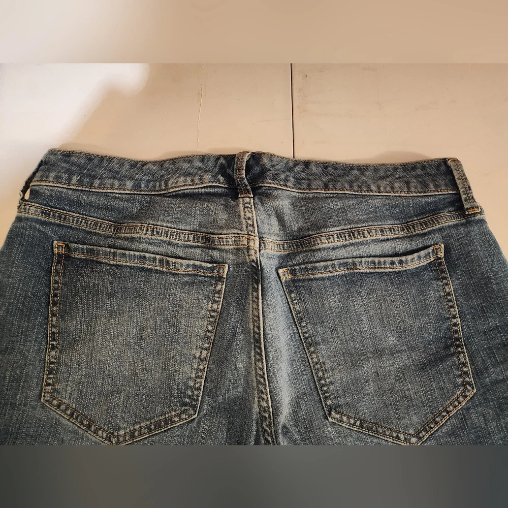 Torrid Women's High-Waisted Demin Shorts - Picture 4 of 8